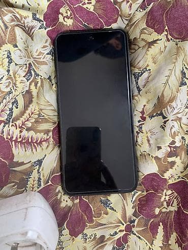 Redmi, Redmi 13, Б/у, 256 ГБ, цвет - Черный, 2 SIM