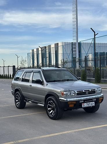 Nissan Pathfinder: 1998 г., 3.2 л, Механика, Бензин, Внедорожник