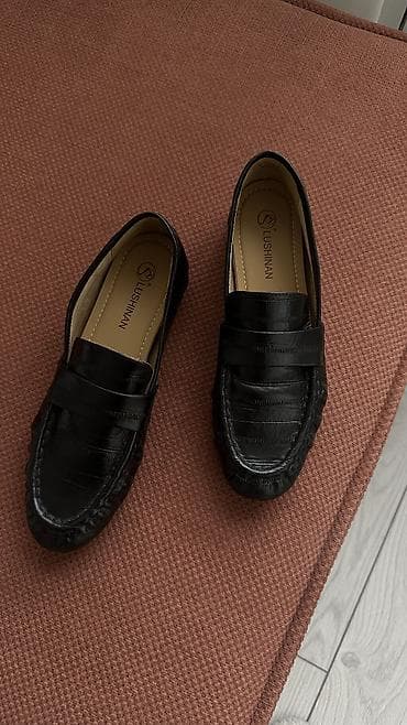 Домашние тапочки: Лоферы YSL 
45000 — 1