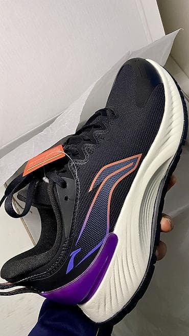 lining: Мужские кроссовки, 41.5, Новый, цвет - Черный, Самовывоз — 4