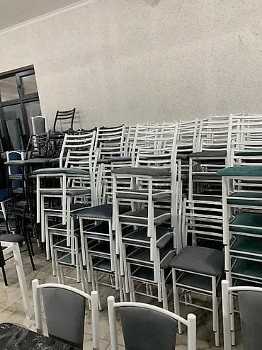 аары ящик: Железные стулья — 9