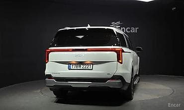 карнивал 2023: Kia Carnival: 2024 г., 1.6 л, Автомат, Гибрид, Минивэн — 4