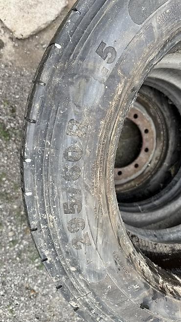 Грузовые шины 315/70 R22.5 (2 шины) И другие 295/60 (4 шины). Доп — 6