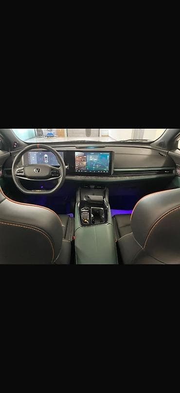 yangwang u8 цена: Changan Uni-T: 2023 г., 1.5 л, Робот, Бензин, Кроссовер — 4