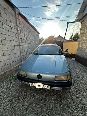 крыло на степ вагон: Volkswagen Passat Variant: 1991 г., Универсал — 4