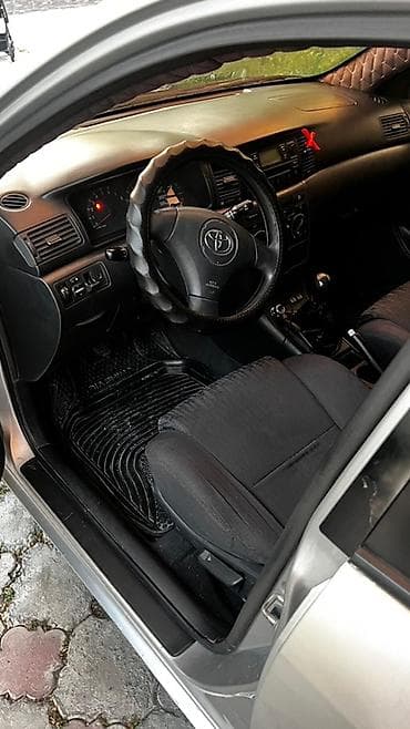 step vagon: Toyota Corolla: 2002 г., 1.6 л, Механика, Бензин, Седан — 3
