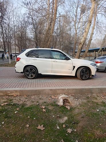 машина bwm: BMW X5: 2018 г., 3 л, Автомат, Бензин, Кроссовер — 2