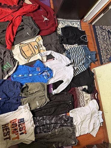 Находки, отдам даром: Все отдам за 800 сом Пакет вещей для мальчика 8-9 лет Яндекс доставка — 1