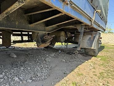 mazda 623: Прицеп, Тентованный — 5