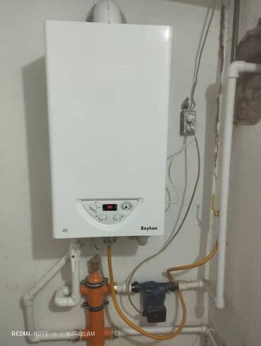 жилой дом с земельным участком: Дом, 90 м², 5 комнат, Собственник — 10