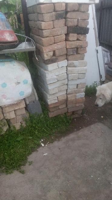 оргстекло бу: Продам кирпичи
Полублок
Таблетка
Силикат — 2