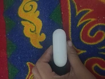 оптом наушник: Беспроводные наушники TWS в зарядном кейсе (белый цвет) - Компактный — 1