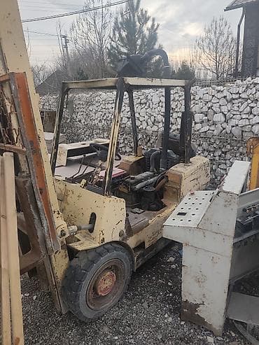 Коммерческий транспорт: Погрузчик, Колесный, Вилочный — 4