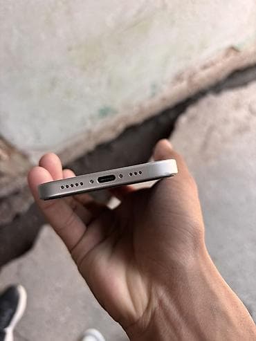 Мобильные телефоны и аксессуары: IPhone 15, Б/у, 256 ГБ, Зарядное устройство, Защитное стекло, Чехол, 86 % — 6