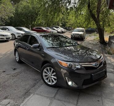 Колеса в сборе 215 / 55 / R 17, Зима, Комплект, Легковые, Литые, отверстий - 5