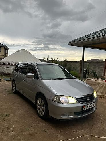 Honda Odyssey: 2000 г., 2.3 л, Автомат, Газ, Вэн/Минивэн
