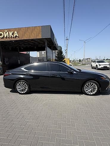 2021: Lexus ES: 2021 г., 2.5 л, Вариатор, Гибрид, Седан — 5