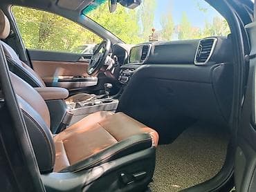 мини кроссовер: Kia Sportage: 2020 г., 2 л, Автомат, Дизель, Кроссовер — 7