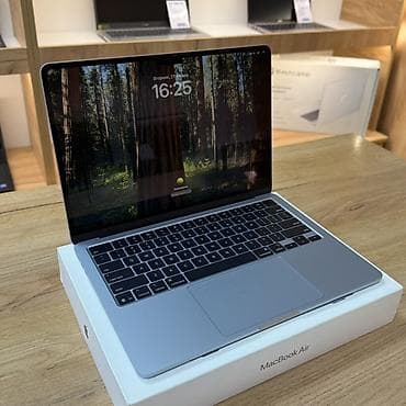 x iphone: В продаже макбук с коробкой MACBOOK AIR 13 2025 M4 chip 16/256 В — 4