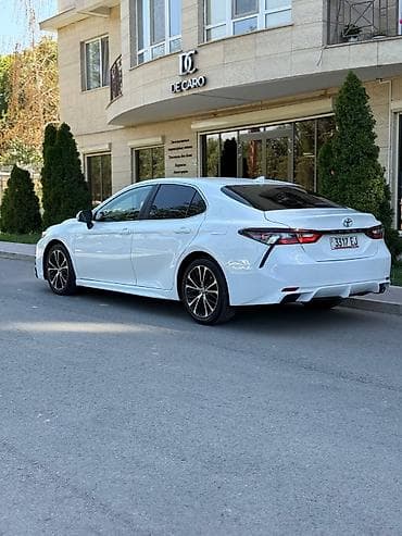 бу чехлы: Toyota Camry: 2020 г., 2.5 л, Автомат, Бензин, Седан — 3