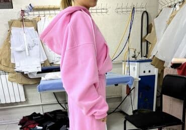 худи на молнии: Утеплённые худи на молнии с капюшоном и кулиской по низу. 348 штук — 6