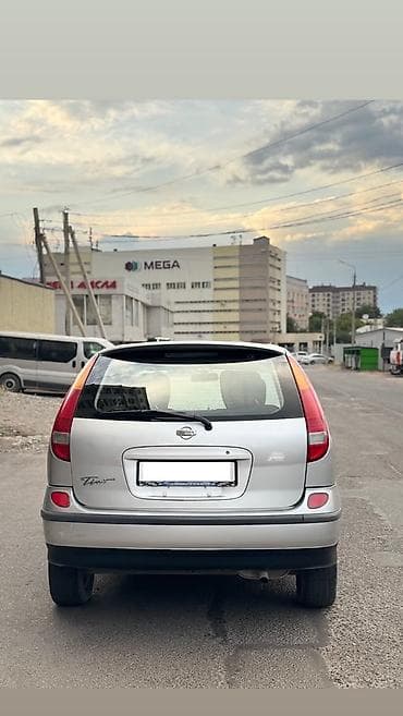 авто byd: Nissan Almera Tino: 2000 г., 1.8 л, Автомат, Бензин, Хэтчбэк — 4