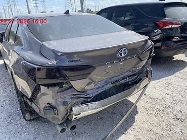 5: Toyota Camry: 2021 г., 2.5 л, Автомат, Гибрид, Седан — 7