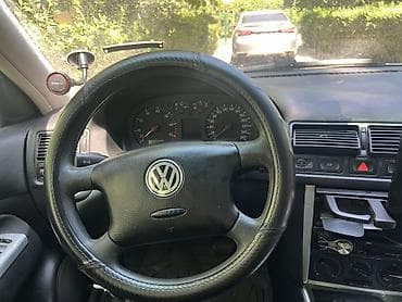 bud e5: Volkswagen Golf: 2001 г., 1.6 л, Автомат, Бензин, Хэтчбэк — 4