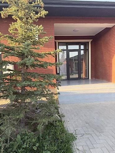 бутка гараж: 60 м², 3 комнаты — 2