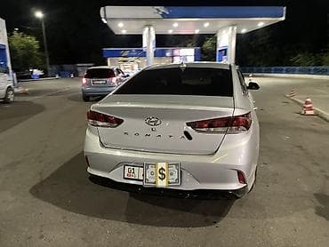 byd plus: Hyundai Sonata: 2018 г., 2 л, Газ, Седан — 3