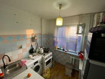 срочная продажа квартир без посредников: 2 комнаты, 43 м², 104 серия, 3 этаж, Старый ремонт — 4