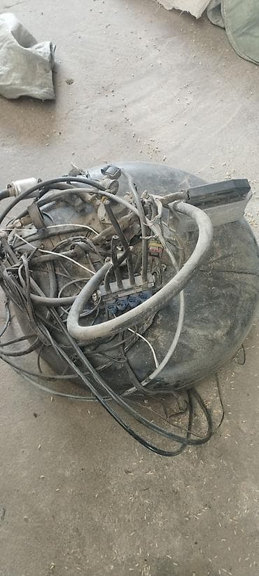 Комплект ГБО (газобаллонное оборудование) для автомобиля Состав: -