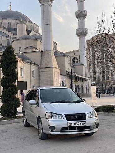 honda stepwgn 2004: Nissan Liberty: 2001 г., 2 л, Вариатор, Бензин, Минивэн — 1