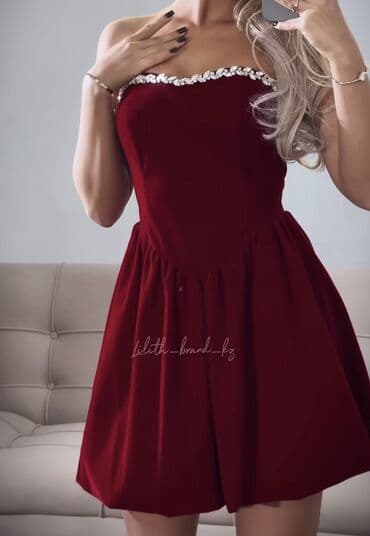 Красота и здоровье: Вечернее платье, Коктейльное, Короткая модель, Велюр, Без рукавов, Стразы — 2