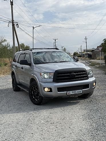 тайота из: Toyota Sequoia: 2010 г., 5.7 л, Автомат, Бензин, Внедорожник — 1