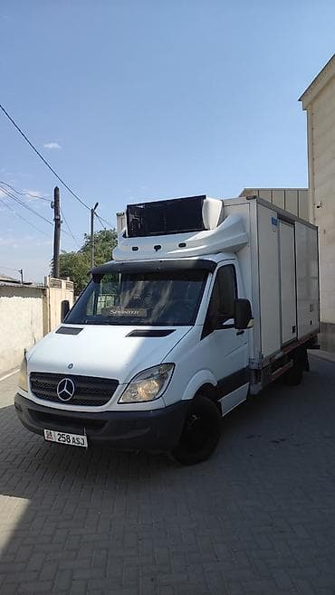 b class: Рефрижератор на базе Mercedes-Benz Sprinter. в идеальном состоянии — 2