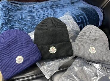 Доступные расцветки: черный и темно-синий. Осталось в наличии только 7