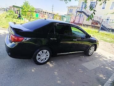 Toyota Corolla: 2010 г., Седан — 3