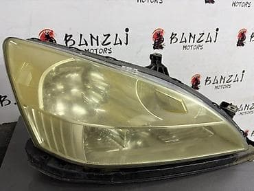 j30a: Передняя правая фара Honda 2005 г., Б/у, Оригинал, Япония — 1
