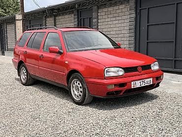 Volkswagen Golf Variant: 1996 г., 1.8 л, Механика, Бензин, Универсал at lalafo.kg Volkswagen Golf Variant: 1996 г., 1.8 л, Механика, Бензин, Универсал