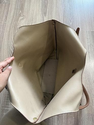 ZARA: юбка из эко‑кожи Юбка: - Модель миди с асимметричной планкой и — 6