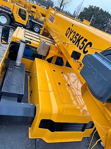 full construction: Автокран, XCMG, 2024 г., от 30 м — 8