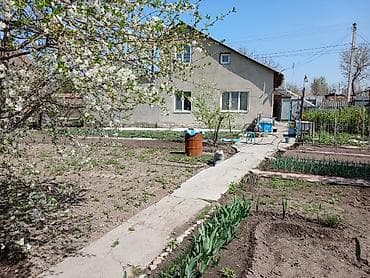 Дома: Продаю 2-этажный дом. Площадь - 86 кв.м. На 2 этаже: 2 комнаты. 1 — 1