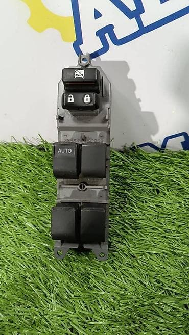 Toyota Highlander v-3.5 2013 год блок управления стеклоподъёмниками