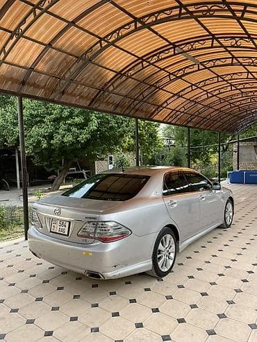 mercedes a class: Toyota Crown: 2010 г., 3.5 л, Вариатор, Гибрид, Седан — 7