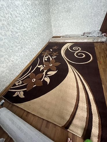 Тошоки: Ковер Б/у — 4