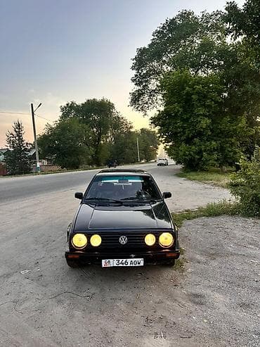 Унаа: Volkswagen Golf: 1990 г., 1.8 л, Кол менен иштөөчү, Бензин, Хетчбек — 1