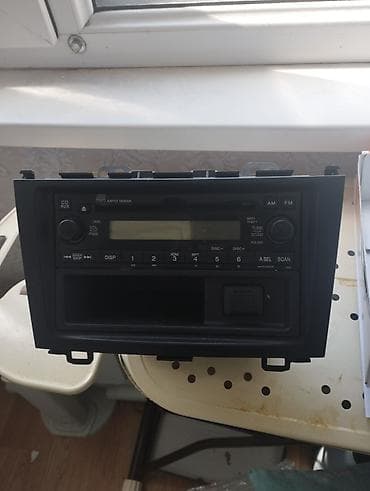 Штатная магнитола Honda (оригинал) - Производитель: Honda -