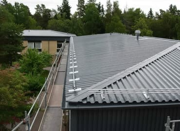 Снегозадержатели для металлической кровли - Тип: линейные