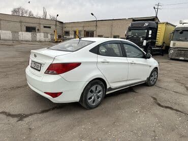 шины бу бишкек оптом: Hyundai Solaris: 2014 г., 1.4 л, Автомат, Бензиновая, Седан — 4